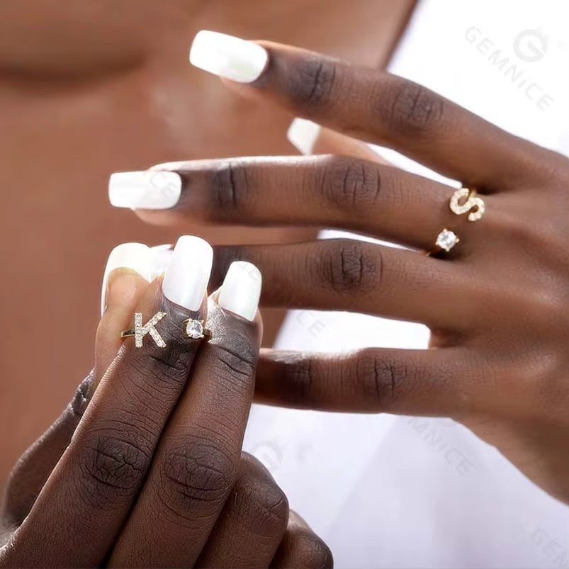 Bague en Or avec Lettre Initiale Ajustable